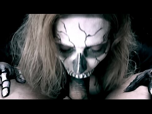 ❤️ Gadis iblis mengisap ayam dengan mulut hitamnya dan menelan air mani. ❤️❌ Sex di id.mouthporn.ru